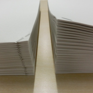 無釘裝訂和有釘裝訂厚度對比